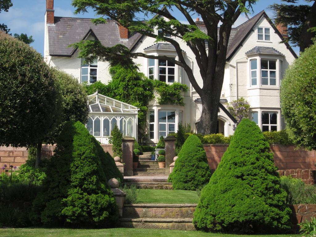 Wollaston Lodge Bed And Breakfast Exterior photo